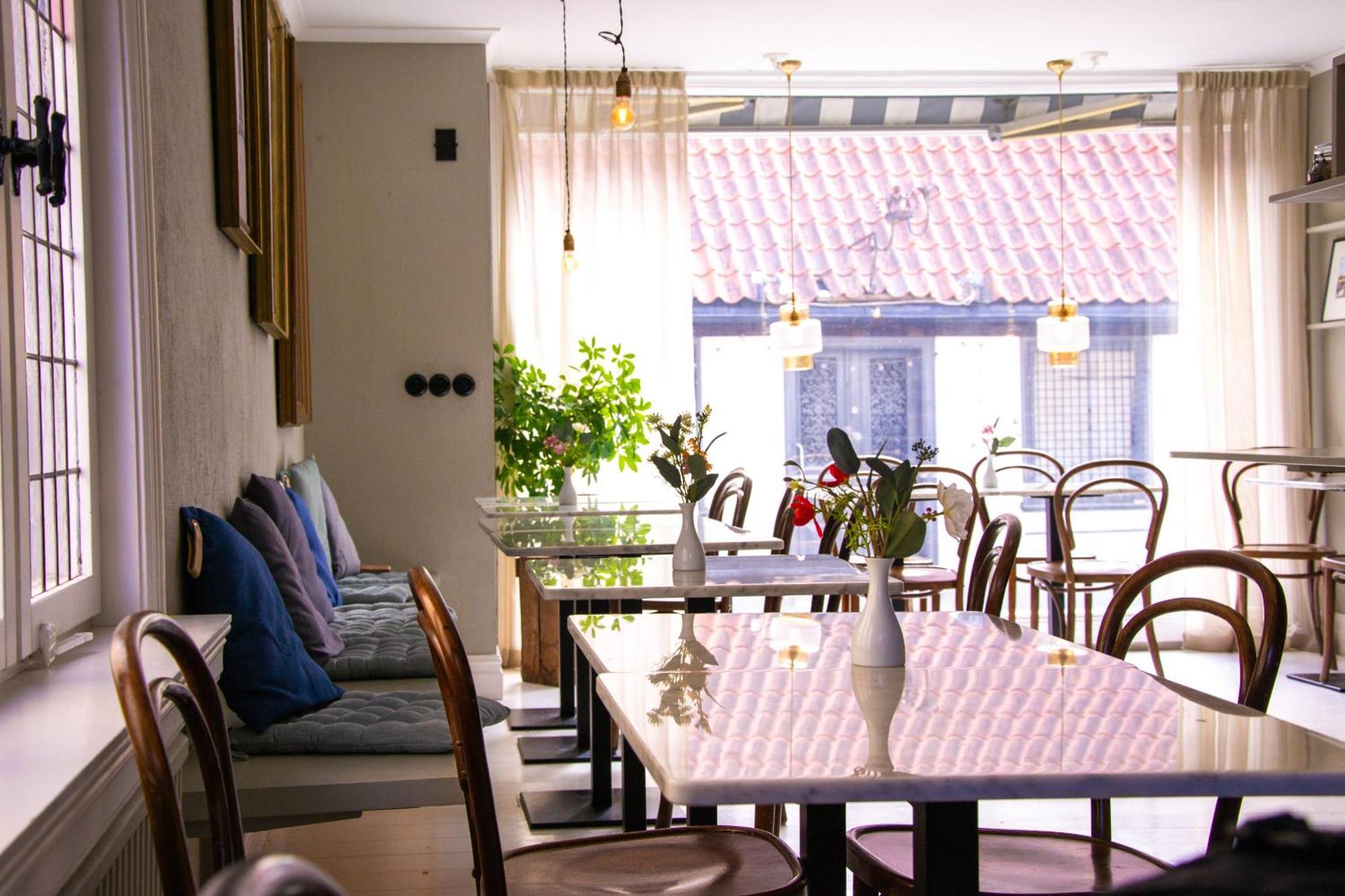 Adelsgatan Bed & Breakfast VBY 외부 사진