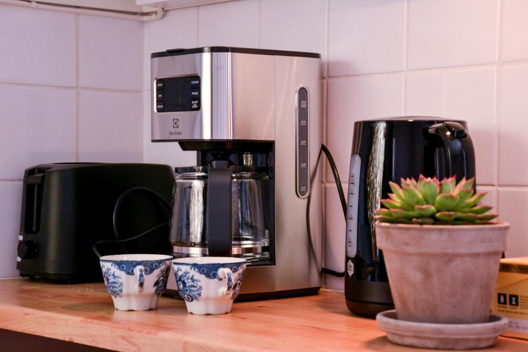 Adelsgatan Bed & Breakfast VBY 외부 사진